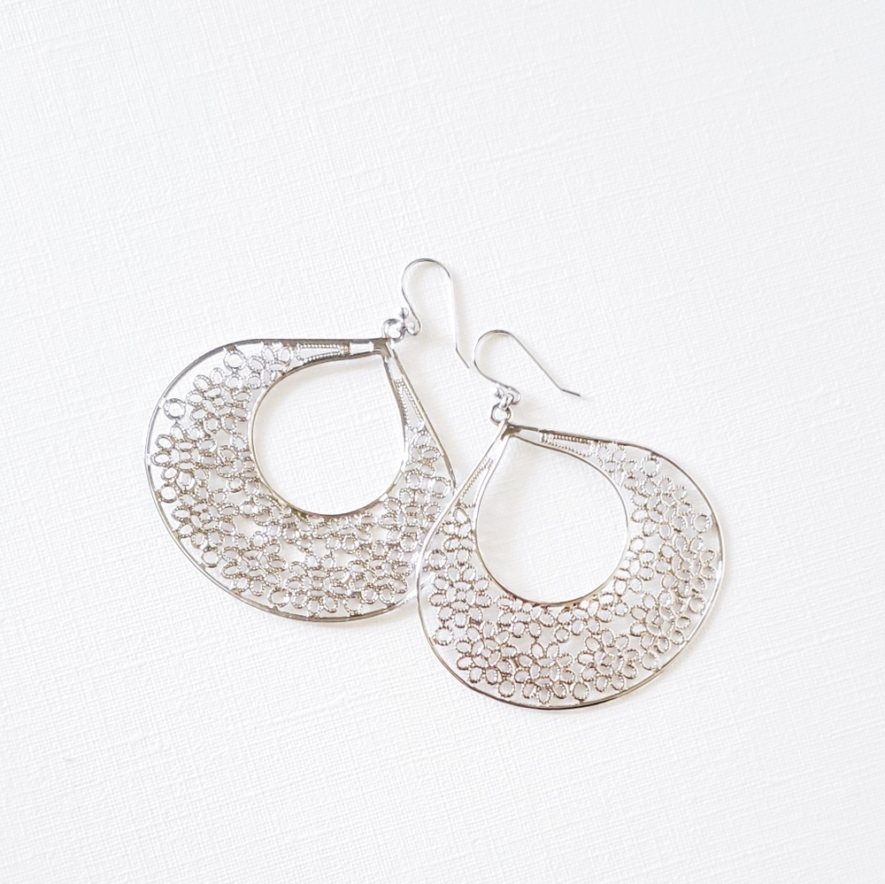 Silver plate big lace drop earring